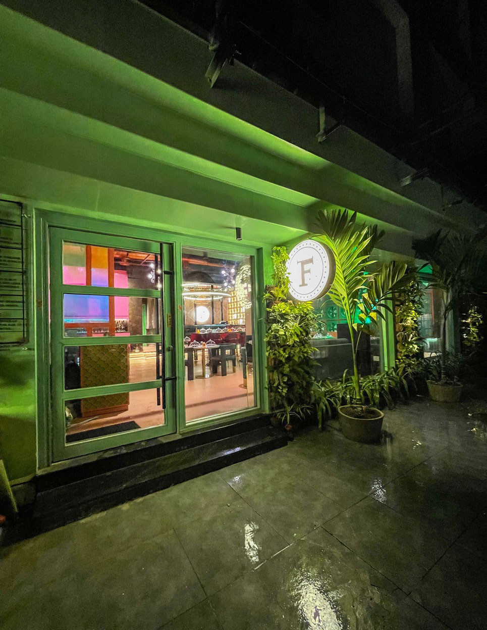 Farzi Café – Kolkata – DesignStudio